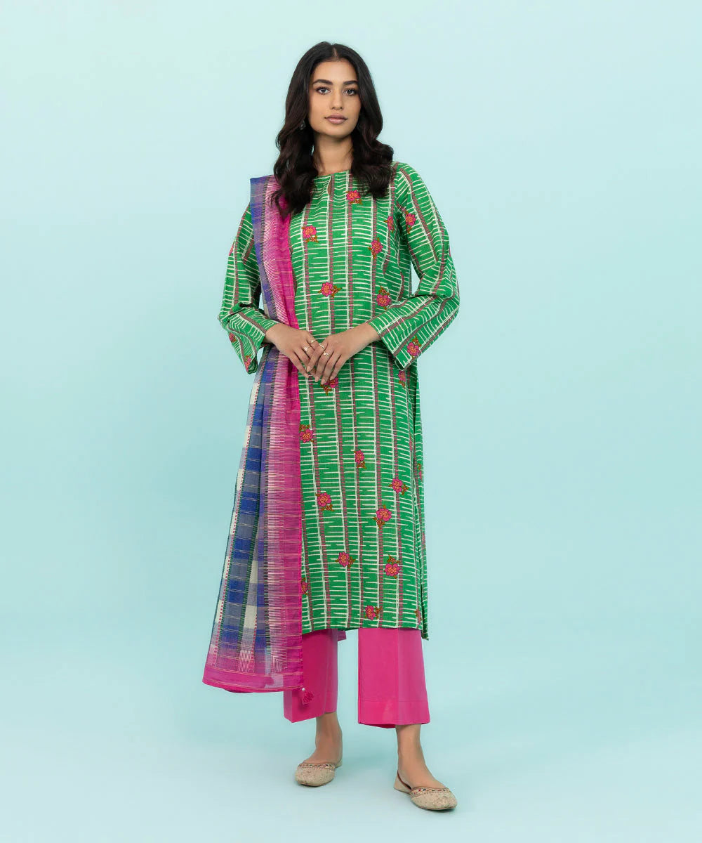 Sapphire Green Woman 3 pc Suit